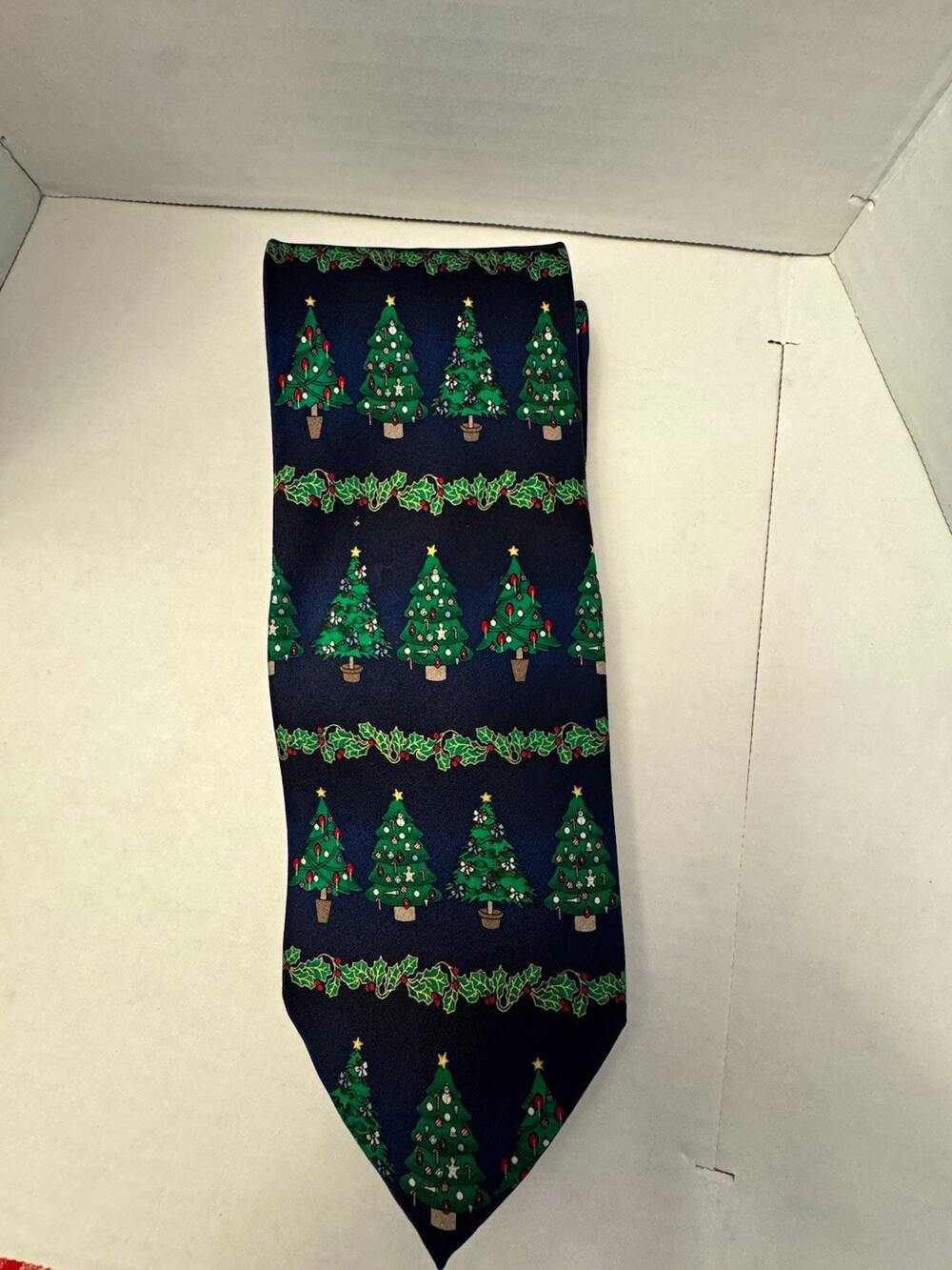 Holidays by MMG Christmas Tree Novelty Necktie 100% Silk Tie Xmas Men’s